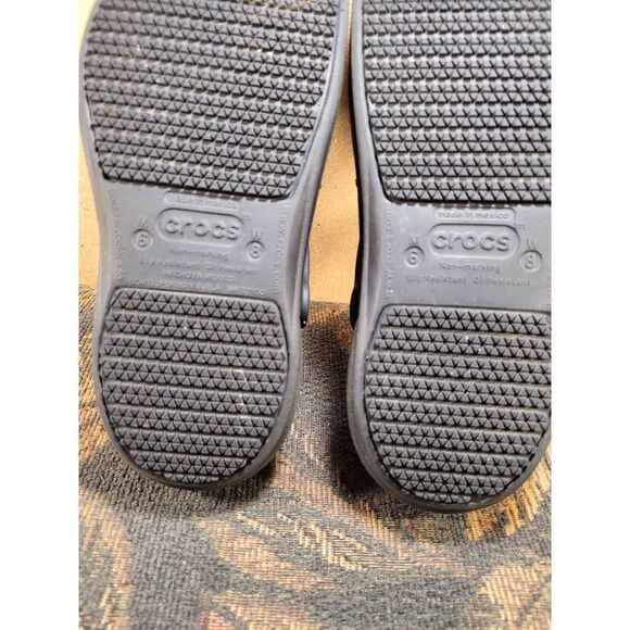 CROCS Unisex Black Bistro Work Clogs- Size M6/ W8